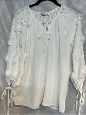 Anne of Rose Cream Floral Rosette Peasant Blouse